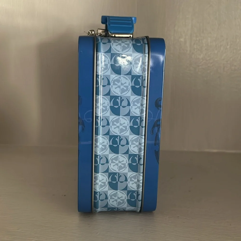 R2 -D2 Tin Box Carry All